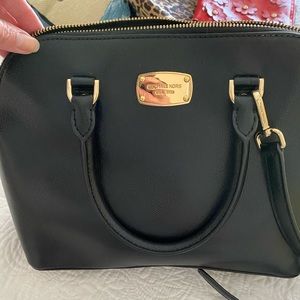 Micheal Kors Shoulder Bag